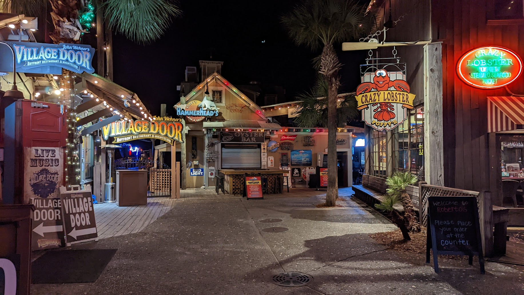 Destin HarborBoardwalk area